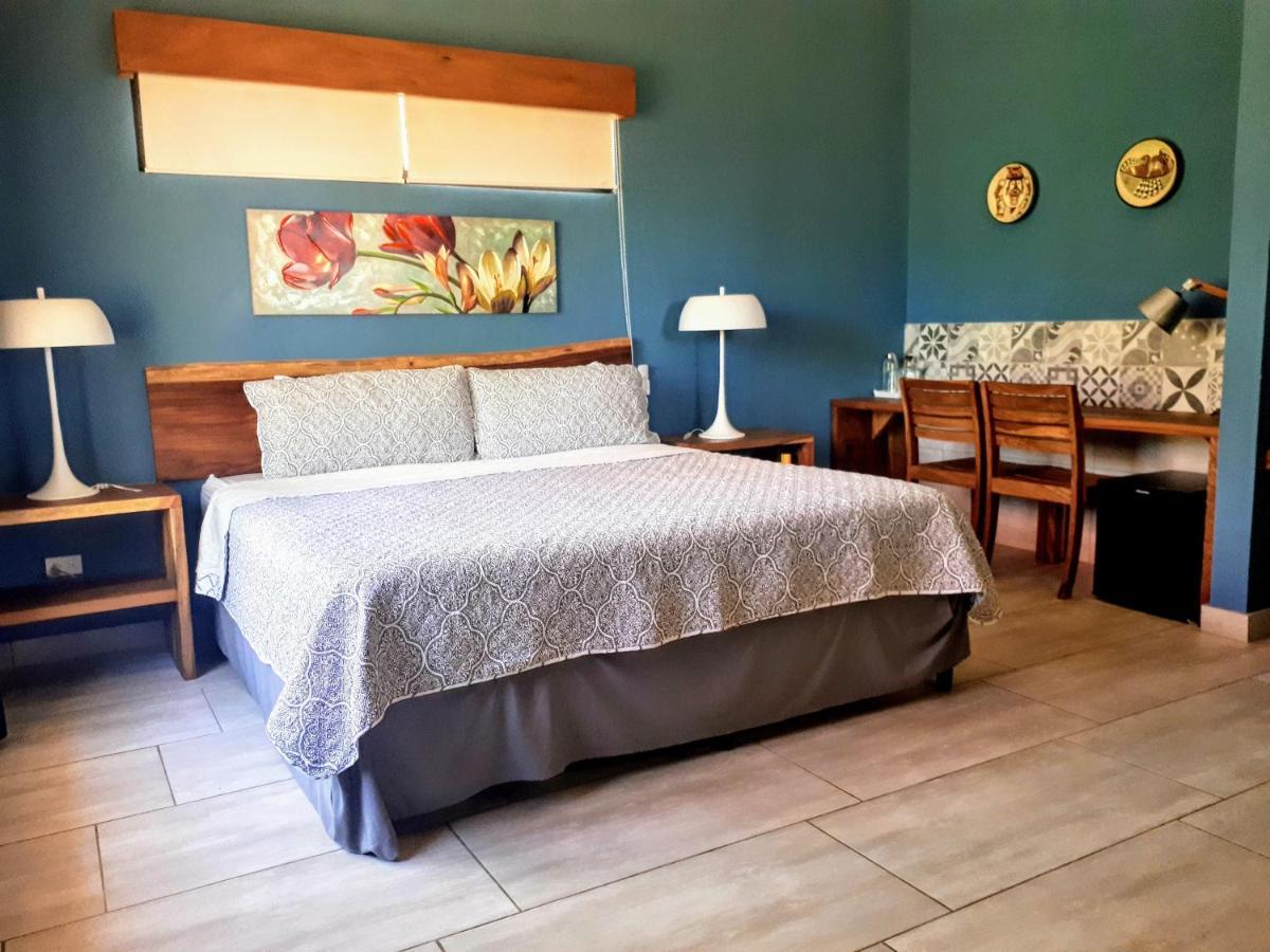 Xalli Beach Hotel Altagracia エクステリア 写真