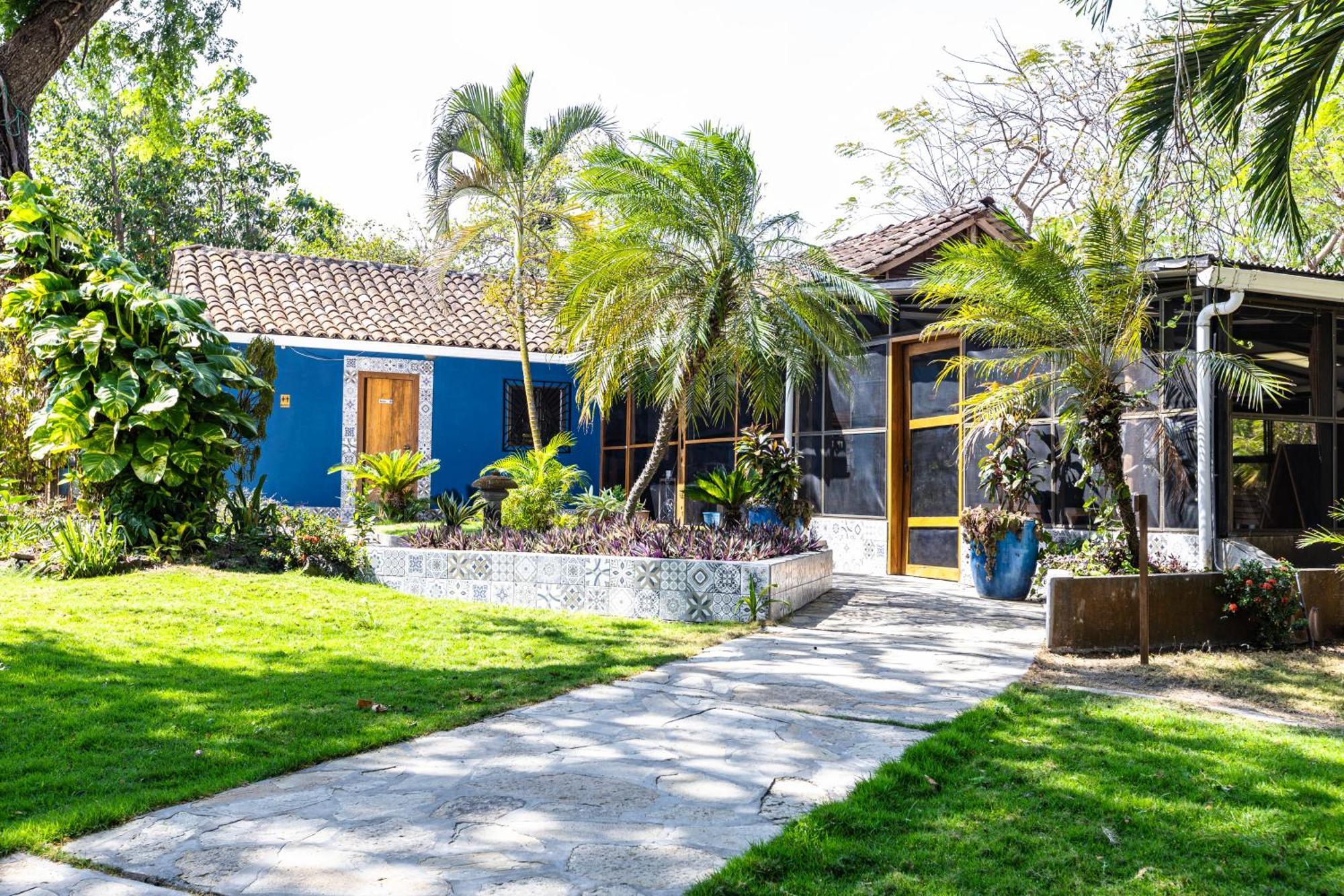 Xalli Beach Hotel Altagracia エクステリア 写真