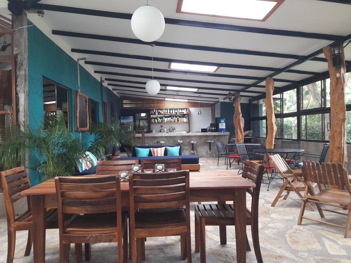 Xalli Beach Hotel Altagracia エクステリア 写真