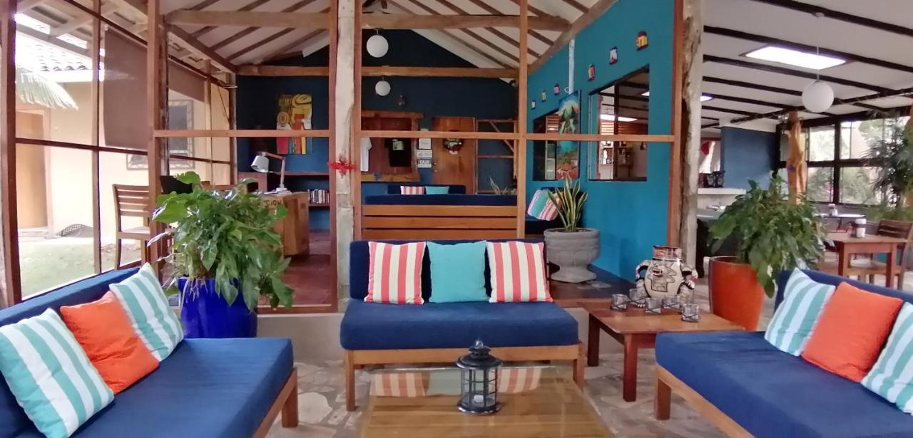 Xalli Beach Hotel Altagracia エクステリア 写真
